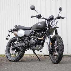 Moto 125cc (Outback E5 noir mat) ARCHIVE